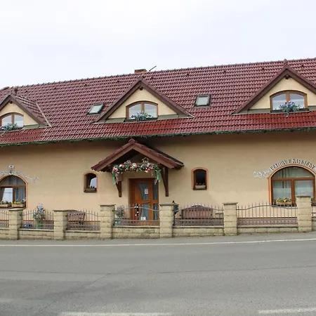 Penzion U Kapličky 3*