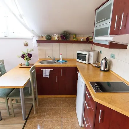 U Kaplicky 3* Mala Hrastice